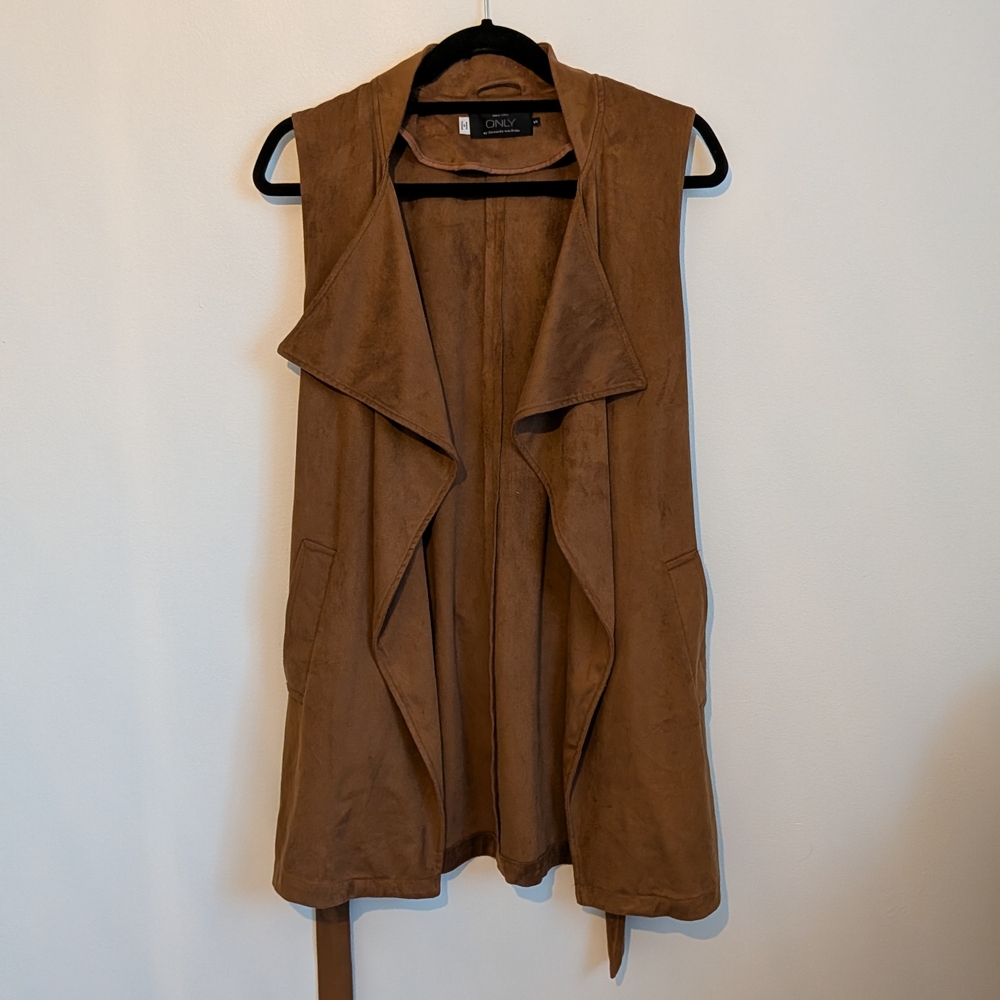 Brown Sleeveless Women's Jacket